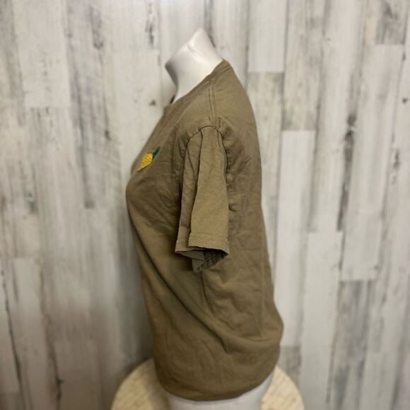 Pineapple Tshirt - Picture 2 of 6